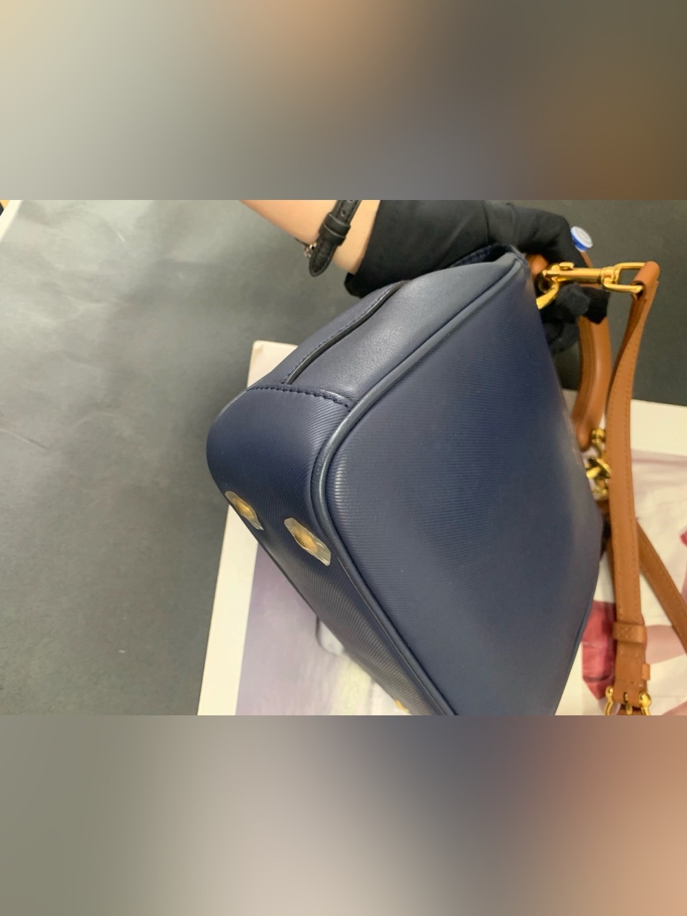 💙Burberry Small DK88 Ink Blue & Tan Leather Top Handle Bag - Picture 13 of 14